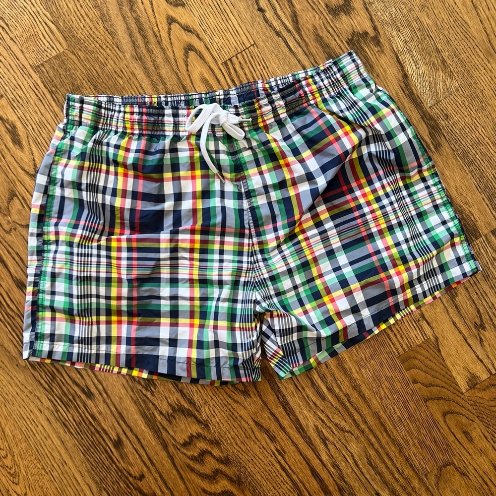 NWT Hollister plaid swim trunks - Picture 9 of 9